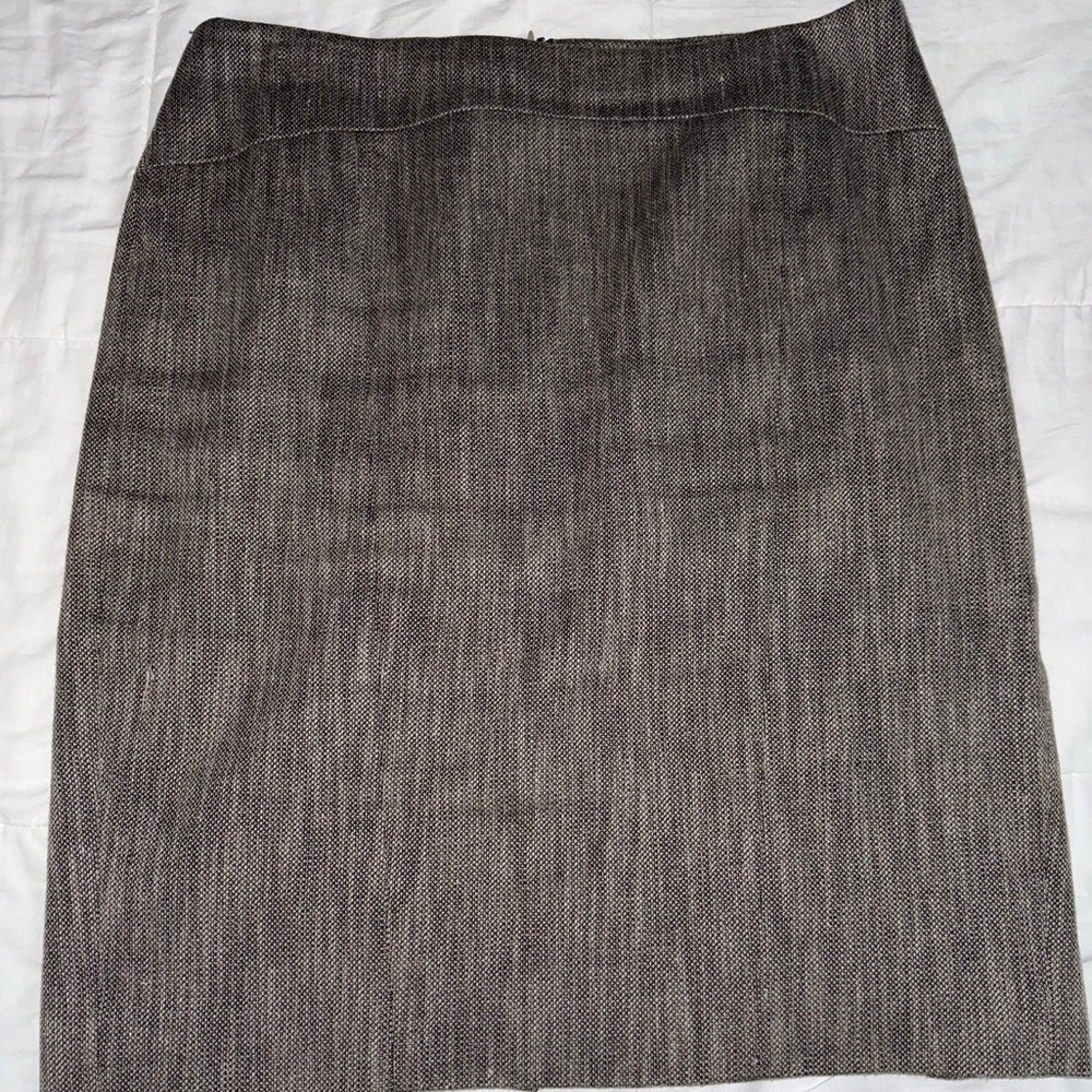 Ann Taylor Gray Knee-Length Pencil Skirt